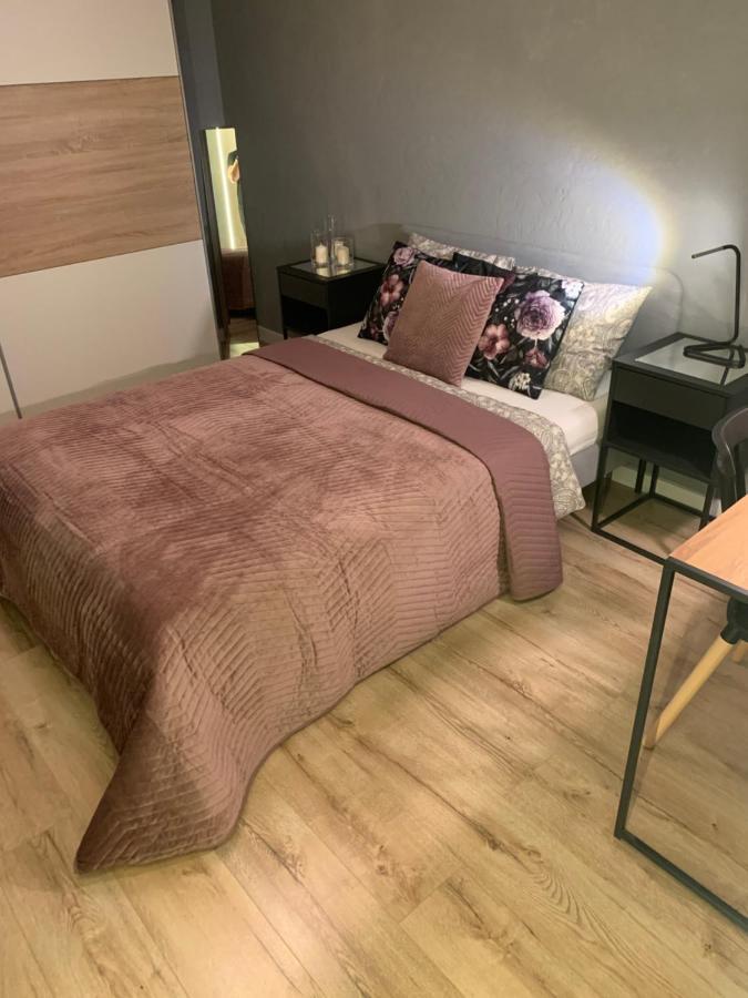 Appartamento Moderno Apartament Cracovia Esterno foto