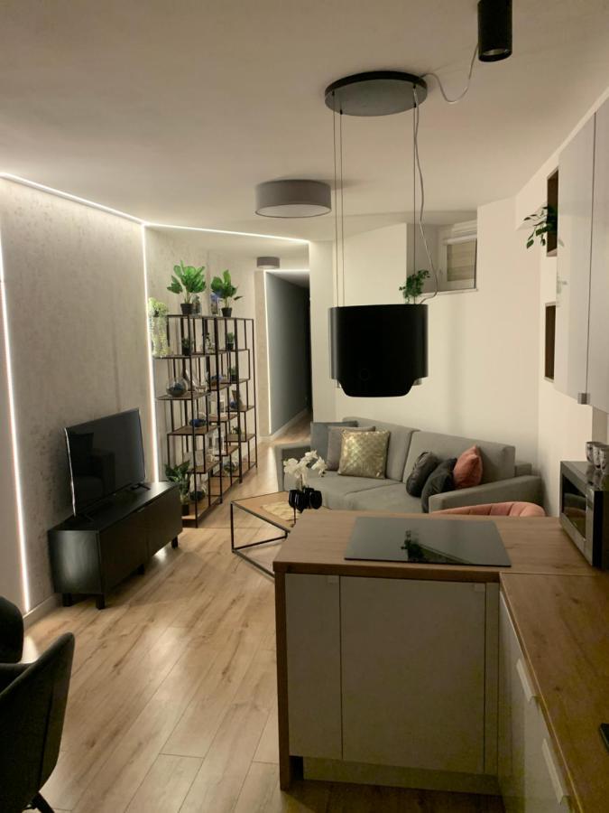 Appartamento Moderno Apartament Cracovia Esterno foto