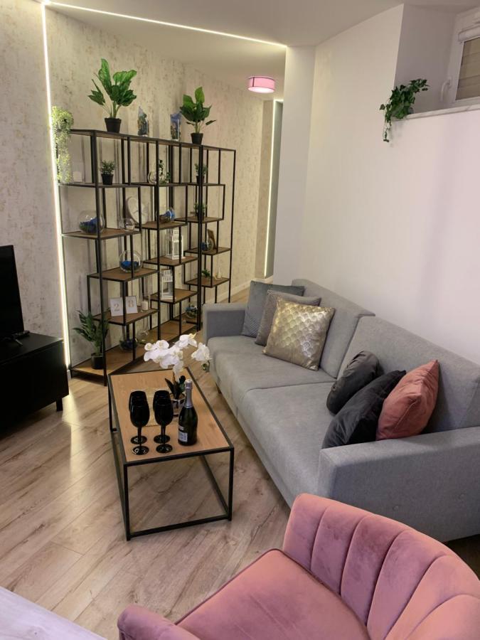 Appartamento Moderno Apartament Cracovia Esterno foto