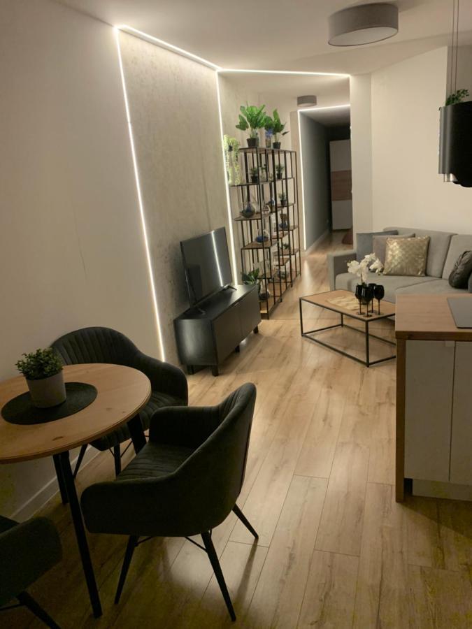 Appartamento Moderno Apartament Cracovia Esterno foto