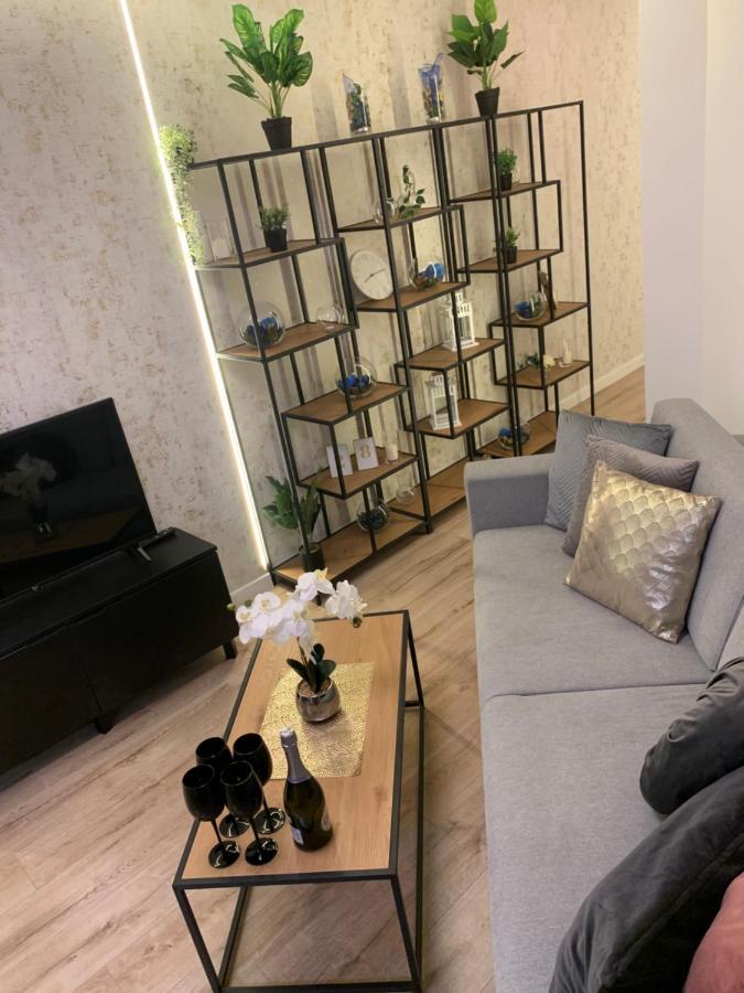 Appartamento Moderno Apartament Cracovia Esterno foto